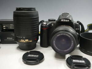 ◆Nikon【D5000】18-55mm、55-200mm ダブルズームキット 充電器・充電池付属 ニコン