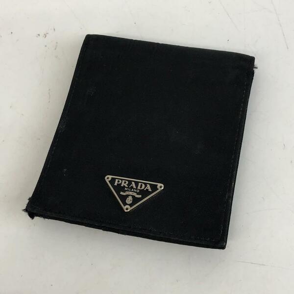 PRADA プラダ ロゴプレート 二つ折り財布 ブラック レディース ブランド コンパクト ウォレット 送料無料