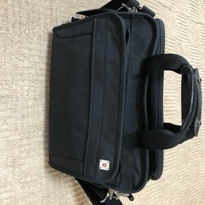 VICTORINOX ビクトリノックスショルダー