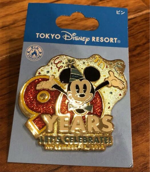 ディズニー ピンバッジ 90周年 ミッキー