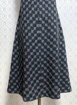 新品 Sybilla シビラ ホコモモラ 柄物刺繍ワンピース ブラック×グレー 日本製_画像4