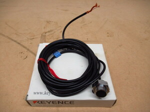 未使用品 KEYENCE キーエンス 高精度位置決めセンサ センサヘッド SH-114 管理6NT0218D-YP