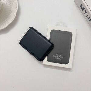 純正互換品　MagSafe対応　iPhoneレザーウォレットブラック