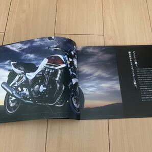 2019年10月版 ホンダ CB1300 カタログ / カスタマイズ・パーツ・カタログ (231018)の画像5