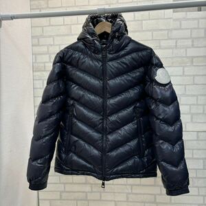 Красота Moncler Aleig Giubbotto Moncler Down Jacket Jacket Size 2 мужской подлинный белый логотип