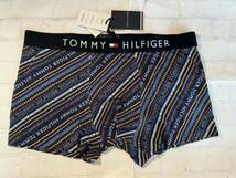 トミーヒルフィガー　TOMMY HILFIGER アンダーウエア オーガニックコットントランクス ボクサーパンツ Lサイズ ロゴストライプ新品未使用品_画像5