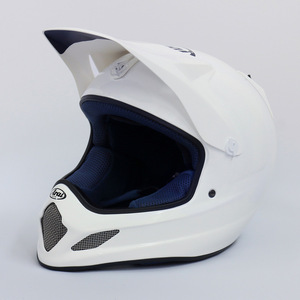 ARAI Vクロス2Jr ヘルメット　ホワイト