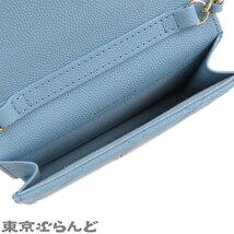 101701011 シャネル CHANEL ミニ チェーンショルダーバッグ ライトブルー ゴールド金具 キャビアスキン マトラッセ ココマーク 32番台_画像4