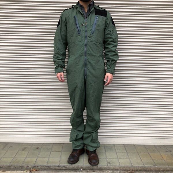 00s イギリス軍実物 ROYAL AIR FORCE RAF フライトスーツ カバーオール 空軍 オールインワン ミリタリー ツナギ タンカース MK16B カーキ