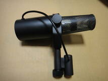 【美品】SHURE SM7B シュア 国内正規品 ダイナミックマイク カーディオイド 単一指向性 XLR 音声 音楽 録音 レコーディング YouTube_画像5