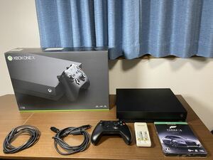 XBOX ONE X 2TB WITH 1 DISK GAME 