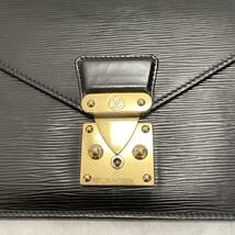 1円〜 美品 LOUIS VUITTON ルイヴィトン ベライア エピ ノワール クラッチ・セカンドバック_画像9