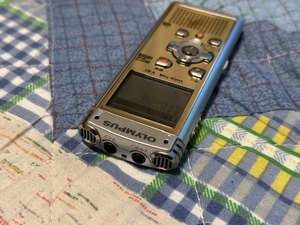 オリンパス ICレコーダー Voice-Trek V-85 本体 ゴールド FM付き
