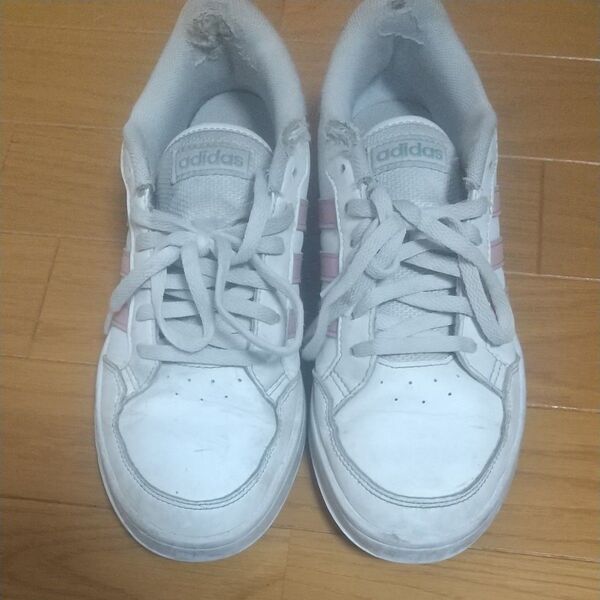 アディダス adidas スニーカー 24cm