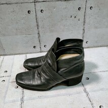 柔らかく履きやすい シューズ ブラック 24 靴_画像3