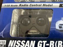 【未開封品】ラジコンカー NISSAN GTR 1/32_画像3