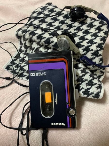VEGASOUND SR-007<レトロ>カセットレコーダー