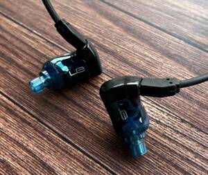 Ultimate Ears Triple.fi 10 Pro (UE10pro) 名機 中古 動作品 FiiO RC-UE1にリケーブル済