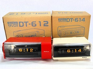 ◆ Sankyo ドラム式 目覚まし時計 ２台　ザックス DT-612（赤）、DT-614（白）　100V 50/60Hz切り替え ブザー音 三協精機 ◆