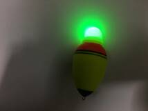 送料無料　LED 電気うき ２こset　電池付き　タチウオ　シーバス メバル イカ　青物　サビキ チヌ アジ_画像5