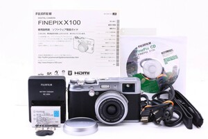 【極上美品】富士フィルム FUJIFILM FinePix X100 シルバー コンパクトデジタルカメラ #11909