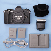 OLYMPUS OM-D E-M5 Mark II （ブラック）【実用品】_画像1