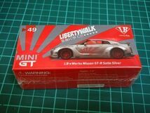 TSM MODEL 1/64 MINI GT リバティーウォーク LB★Works GT-R R35 Type1 Rear wing Ver.2 シルバー 右ハンドル NISSAN 日産_画像1