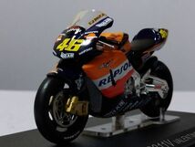 ★ホンダ　RC211V　VALENTINO ROSSI 2002　　　1/24ディアゴスティーニチャンピオンバイクコレクション★_画像1