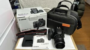 Canon EOS Kiss X9 ズームレンズキット　ショルダーバッグ付き