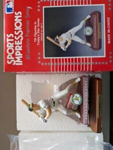 Sports Impressions Mark McGwire 1990 Oakland Athletics New In Box MLB 海外 即決