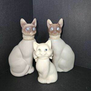 Lot Of 3 Vintage Avon Bottles Kitty Cats Rhinestone Eyes Siamese Ivory EMPTY 海外 即決