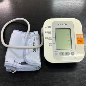 ■OMRON オムロン 上腕式血圧計 HEM-7200 ジャンク