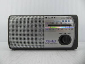 ★☆SONY ワイドFM対応 FM/AMコンパクトラジオ ICF-303 動作品 オマケ新品電池付き☆★