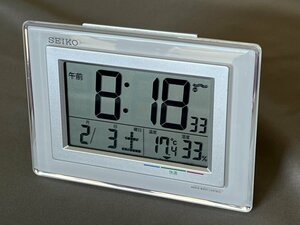 ■セイコー SEIKO 電波めざまし時計 【SQ686W】 温湿度・不快指数表示
