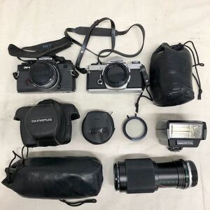 【中古ジャンク品/1-25】OLYMPUS OM-4、M-1 一眼レフカメラ、OM-2ストロボ、OM-SYSTEM ZUIKO AUTO-ZOOMレンズ、など5点まとめて出品