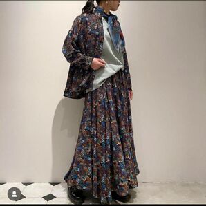 メラーンジュ　セットアップ　ブラウス　スカート　花柄　アシンメトリー　melange 