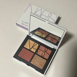 公式美品＊ NARS アイシャドウ ライトリフレクティング クワッドアイシャドー