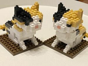 プチブロック　完成品　動物　三毛猫　２匹