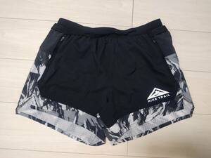 ★新品　ナイキ　NIKE　ランニングショートパンツ　★ナイキトレイル　NIKE TRAIL　★ストレッチ　★サポーター付　★ポケット多数　★黒色