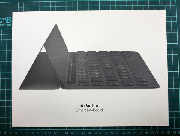 【動作品】10.5インチiPad Pro用Smart Keyboard US MPTL2LL/A （ブラック）