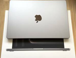 Apple MacBook Pro M3 14インチ 16GB 512GB スペースグレイ
