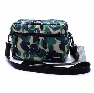 A BATHING APE アベイシングエイプ アウトドア ショルダーバッグ