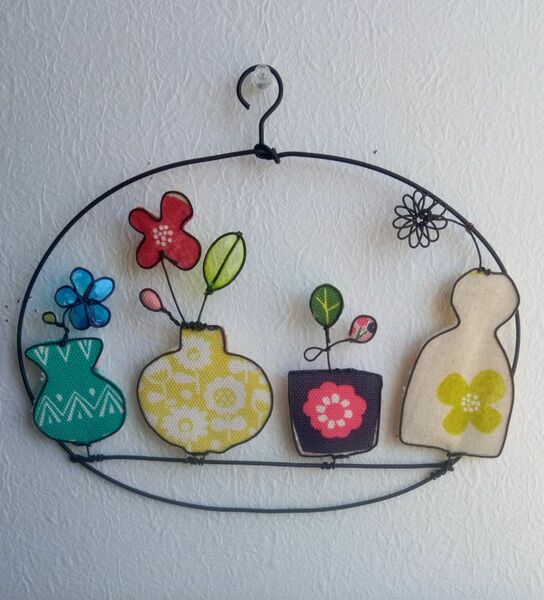 ハンドメイド品　ワイヤークラフト　布クラフト　ディップクラフト　 アート　壁飾り　壁掛け　鉢　お花