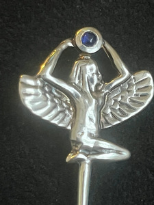  rare hand made SILVERa Mu z( woman god ). design pendant top blue sapphire 0,29g coke spoon 