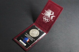 (357)外国貨幣 未使用 1983年アメリカロサンゼルスオリンピック記念銀貨1ドルケース入り900ファインシルバープルーフコインメダル1$ミント