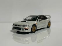 1/64 京商 SUBARU 22B ミニカー スバル インプレッサ 1:64 kyosho ラリーカー JDM トミカ ホットウィール _画像1