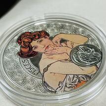 【美品 ミュシャ プルーフ銀貨 Pisces 魚座 十二星座シリーズ】2011 ニウエ 1ドル カラーエディション A. Mucha niue COA付 黄道十二宮_画像3