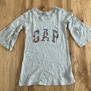 日本サイズ95 babyGAP カットソーチュニック　3year 七分袖　子供服 Tシャツ グレー