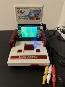 ファミコン本体 ビデオ端子出力 液晶画面(音声部分改造)のセット 赤白ファミコン ファミリーコンピューター