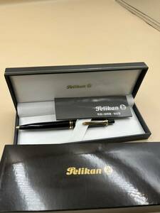 【美品】Pelikan ペリカン ボールペン 箱 筆記用具 ブラック 箱にボールペン跡有り